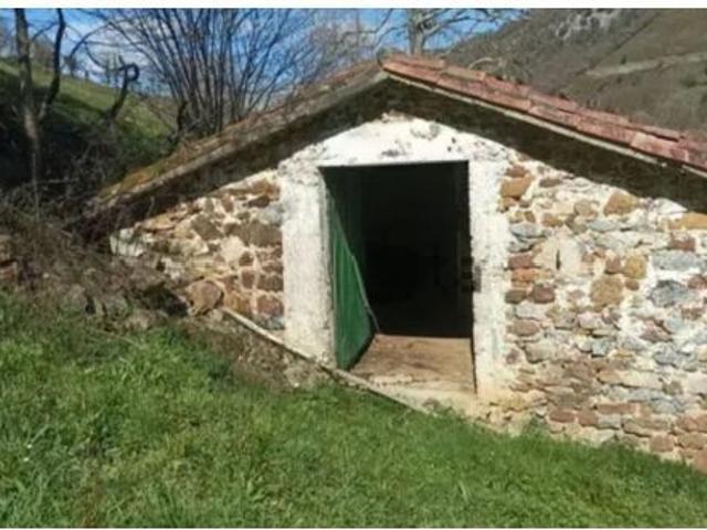 Local Comercial en venta en Arredondo, Cantabria