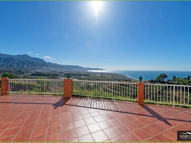 Terreno en venta en La Axarquía, Andalucía