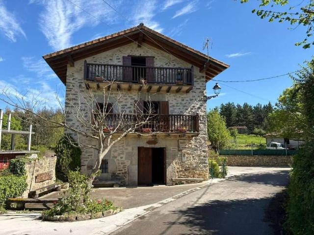 Terreno en venta en Aiara, Guipúzcoa