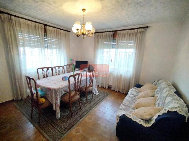 Terreno en venta en Begonte, A Aldea