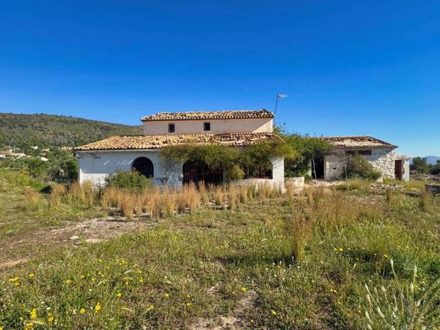 Terreno en venta en la Marina Alta, Valencia