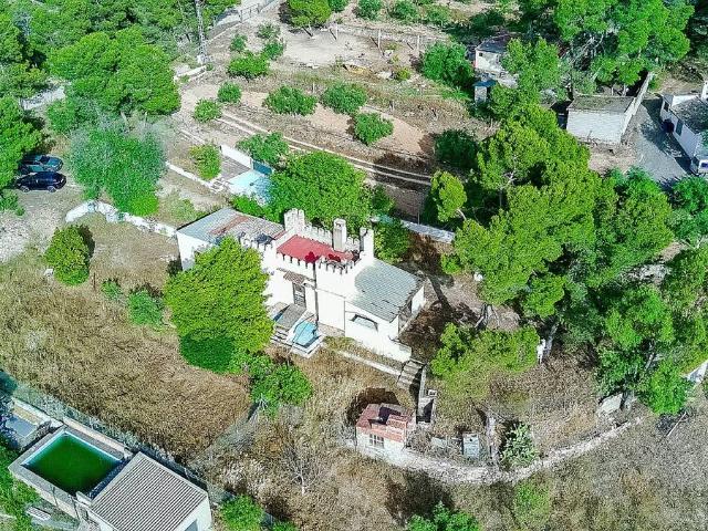Terreno en venta en l'Alt Vinalopó / El Alto Vinalopó, Valencia