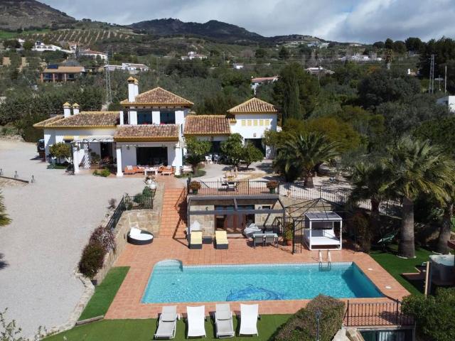 Terreno en venta en Antequera, Andalucía