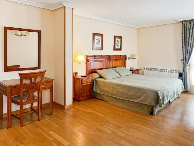 Terreno en venta en Buitrago Del Lozoya, Madrid