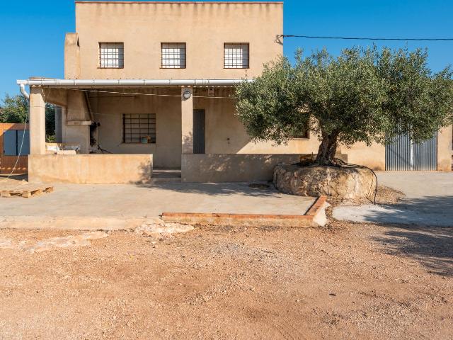 Terreno en venta en Camarles