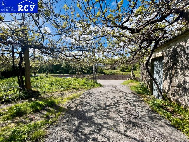 Terreno en venta en O Outeiriño, Catoira