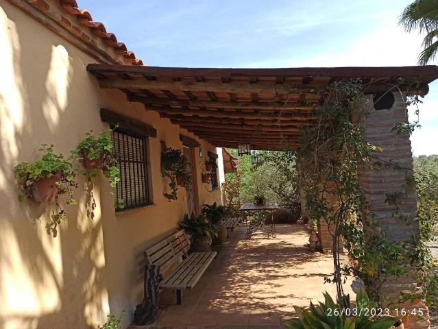 Terreno en venta en El Pedroso, Andalucía