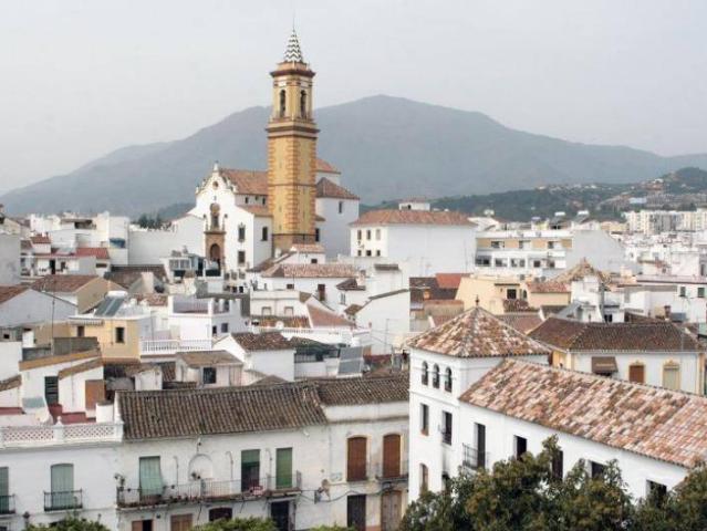 Terreno en venta en Barriada Islas Canarias, Costa del Sol Occidental