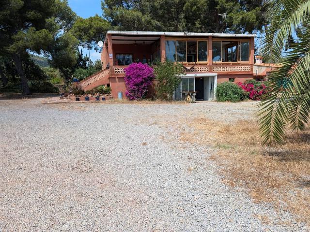 Terreno en venta en el Salt, el Camp de Morvedre