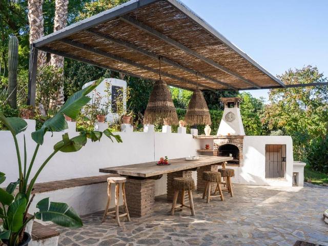 Villa en venta en Coín, Urbanización Los Alijares