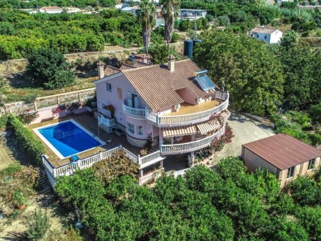 Terreno en venta en Coín, Urbanización Los Alijares