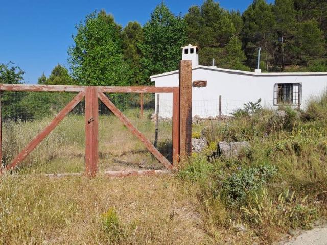 Terreno en venta en la Marina Baixa, Valencia