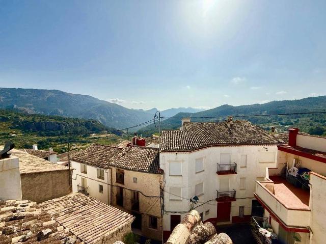 Terreno en venta en Confrides