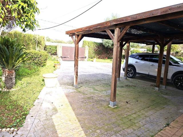 Terreno en venta en Coria Del Río, Andalucía