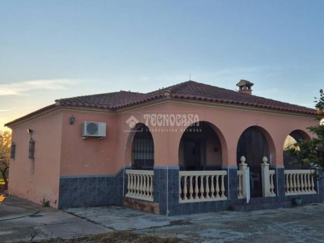 Terreno en venta en Coria Del Río