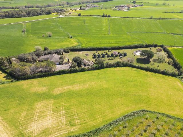 Terreno en venta en Pla de l'Estany, Catalunya