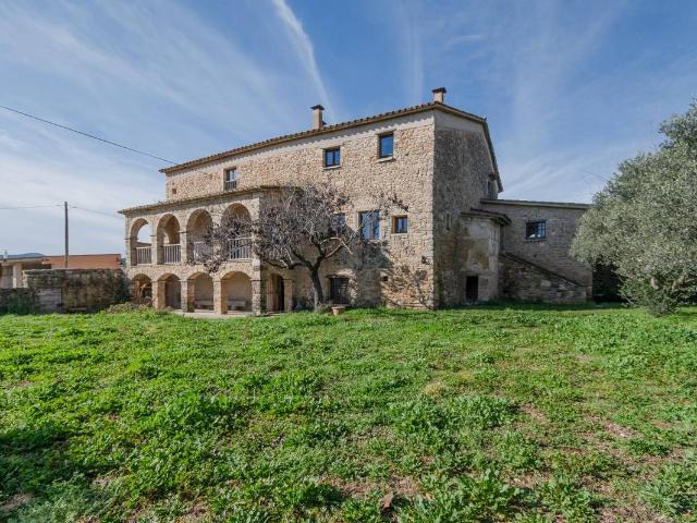 Terreno en venta en Pla de l'Estany, Catalunya