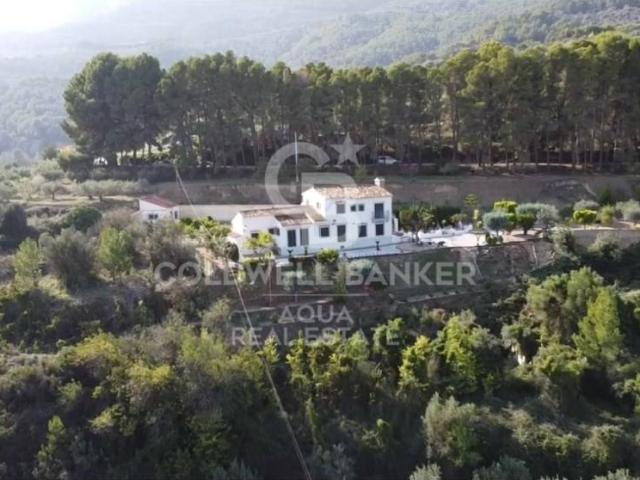Villa en venta en El Castell De Guadalest Villa en venta en El Castell De Guadalest
