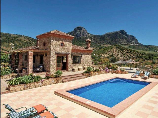 Terreno en venta en Sierra de Cádiz, Andalucía