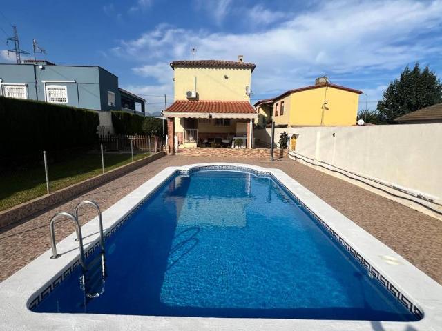 Chalet en venta en Plaça Major, la Plana Alta
