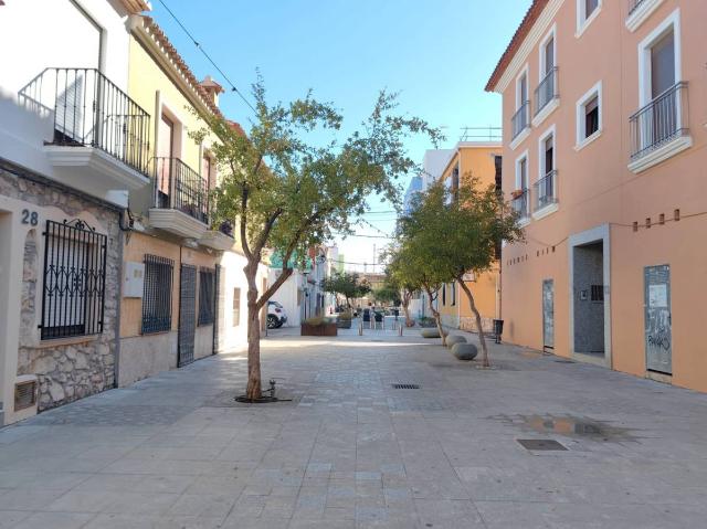 Terreno en venta en Barri Port / Centro, la Marina Alta