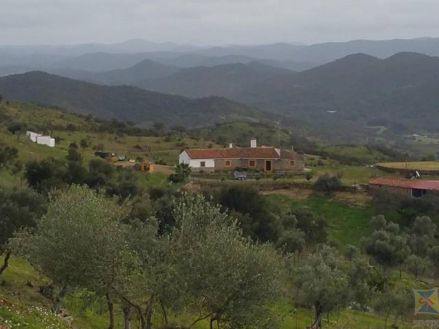 Terreno en venta en Sierra de Huelva, Andalucía