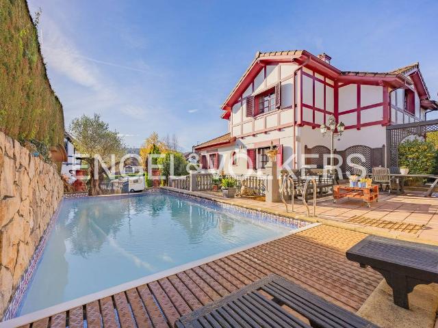Chalet en venta en Kurtzea, Galdakao