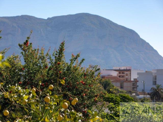 Terreno en venta en Gata De Gorgos, Valencia