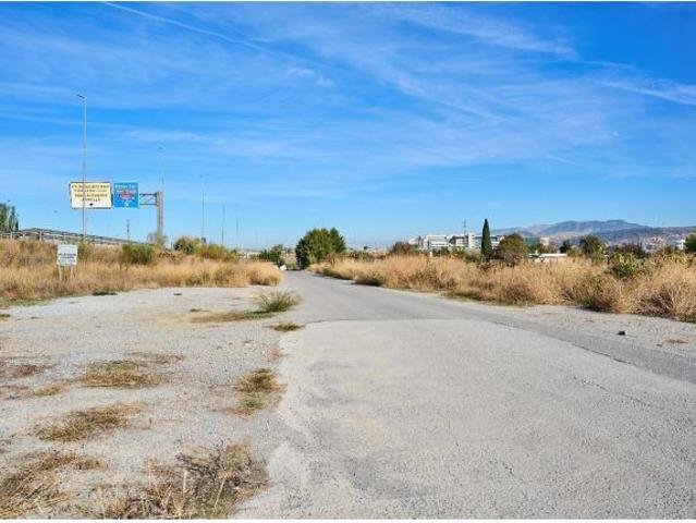 Local Comercial en venta en Norte, Comarca de la Vega de Granada