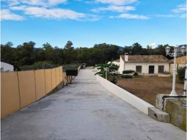 Local Comercial en venta en Sierra de Cádiz, Andalucía
