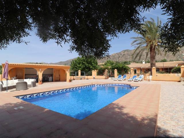 Terreno en venta en la Canalosa, el Vinalopó Mitjà / El Vinalopó Medio