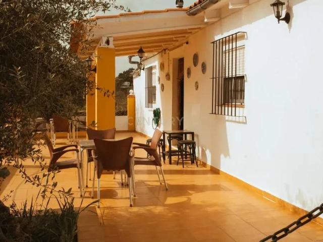 Villa en venta en Jerez De Los Caballeros, Los Naranjos