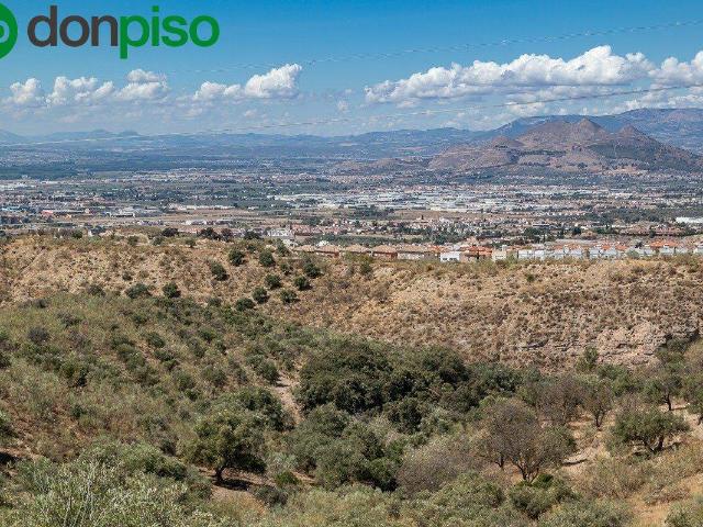 Terreno en venta en Comarca de la Vega de Granada, Andalucía