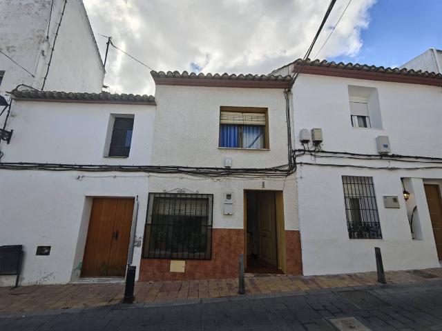 Terreno en venta en la Marina Baixa, Valencia
