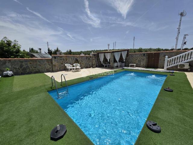 Terreno en venta en Linares, Andalucía