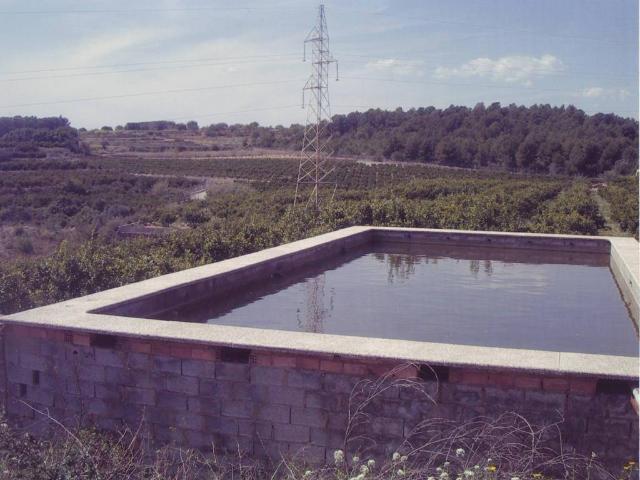 Terreno en venta en l'Alcalatén, Valencia