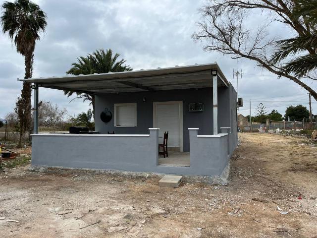 Terreno en venta en Los Montesinos