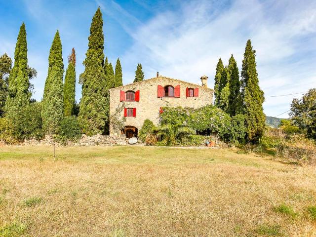 Terreno en venta en Garrotxa, Catalunya
