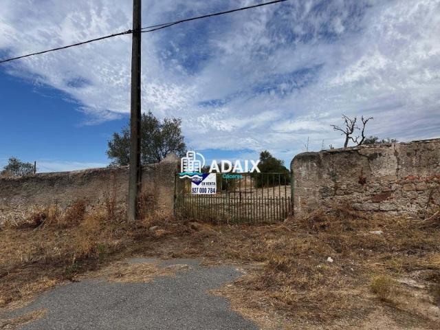 Terreno en venta en Malpartida De Cáceres
