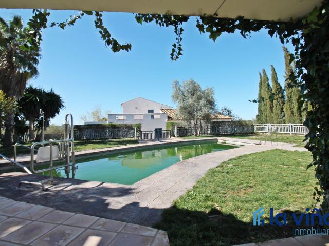 Terreno en venta en Martín De La Jara, Andalucía