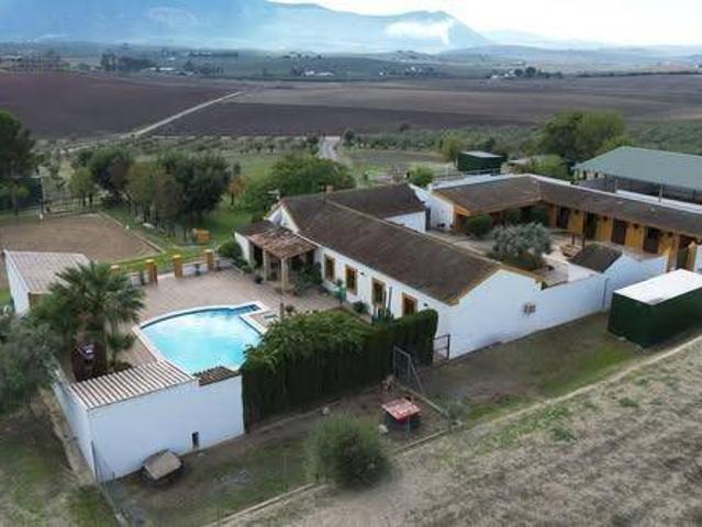 Terreno en venta en Morón De La Frontera, Andalucía