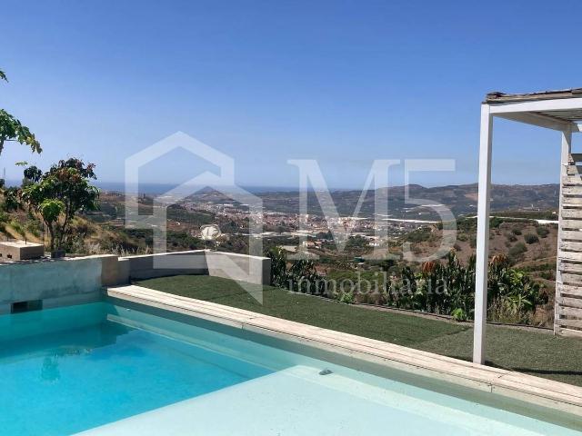 Terreno en venta en Vélez-málaga, Capuchinos