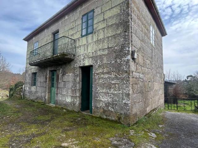 Terreno en venta en O Carballiño