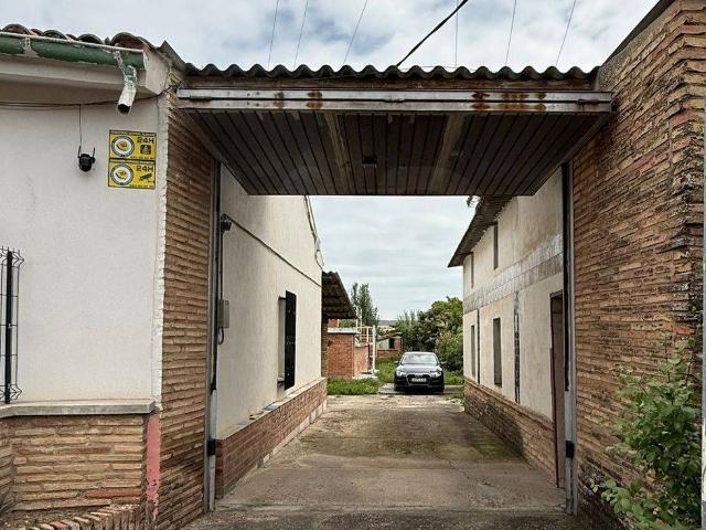 Terreno en venta en Las Gaunas, Logroño