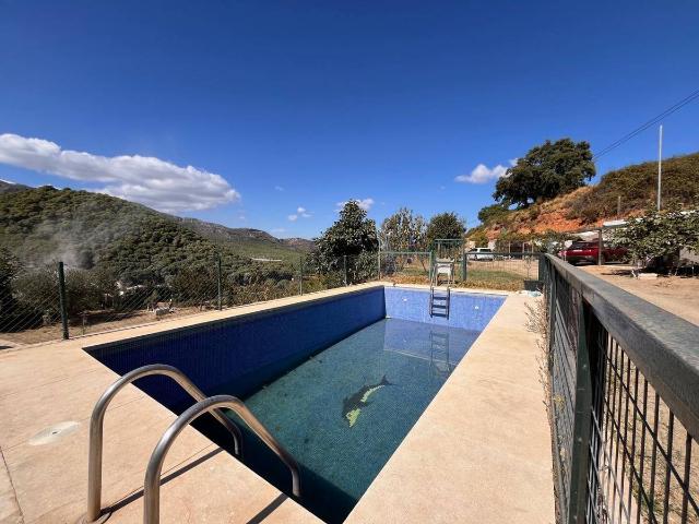 Terreno en venta en Ojén, Málaga