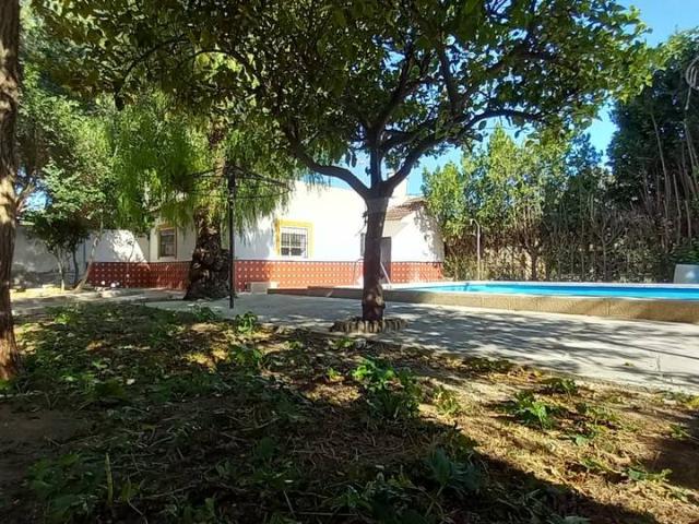 Terreno en venta en Alcalá De Guadaíra, Andalucía