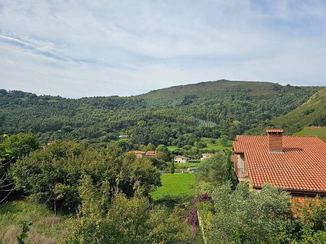 Chalet en venta en Casco Histórico, Castro-urdiales
