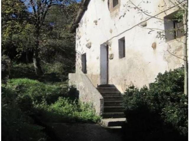 Local Comercial en venta en Parres, Asturias