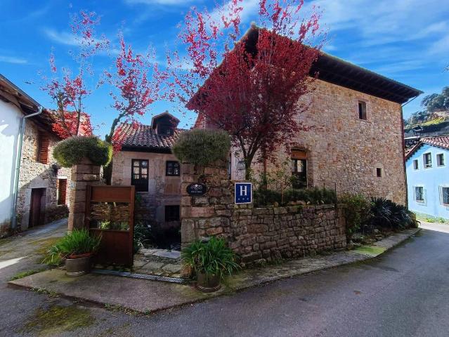 Terreno en venta en Peñamellera Baja, Asturias