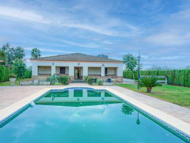 Terreno en venta en Pilas, Andalucía